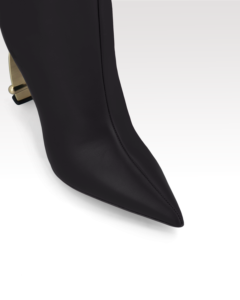
                  
                    Load image into Gallery viewer, The Totem 1.2 boots | Black
                  
                