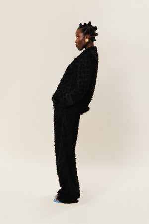 
                  
                    Load image into Gallery viewer, Come Jacket - Black
                  
                