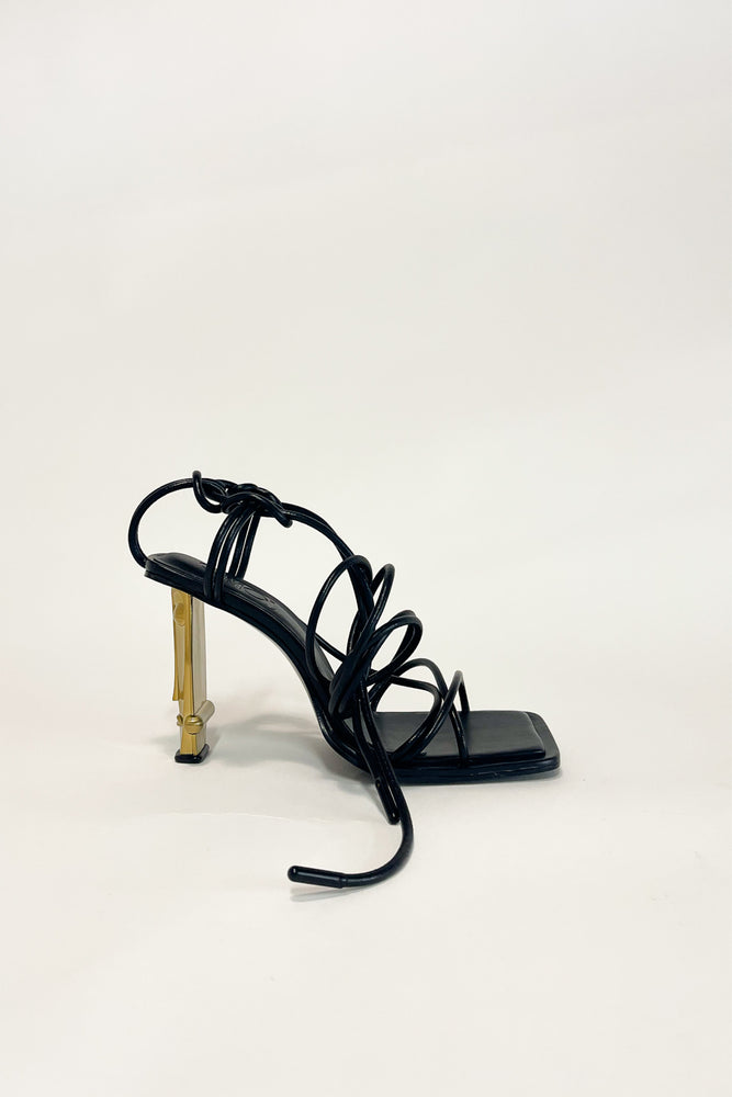 
                  
                    Load image into Gallery viewer, The Totem1.1 sandals | Black
                  
                
