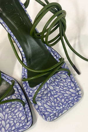 
                  
                    Load image into Gallery viewer, The Totem 1.1 sandals | Blue
                  
                