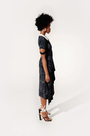 
                  
                    Load image into Gallery viewer, Maiga dress - Snake
                  
                