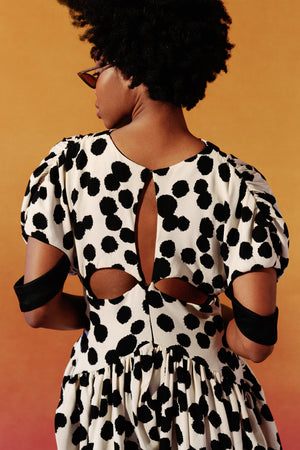 
                  
                    Load image into Gallery viewer, Musso dress - Dotted
                  
                