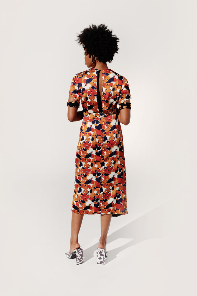 
                  
                    Load image into Gallery viewer, Kagne dress - Orange
                  
                